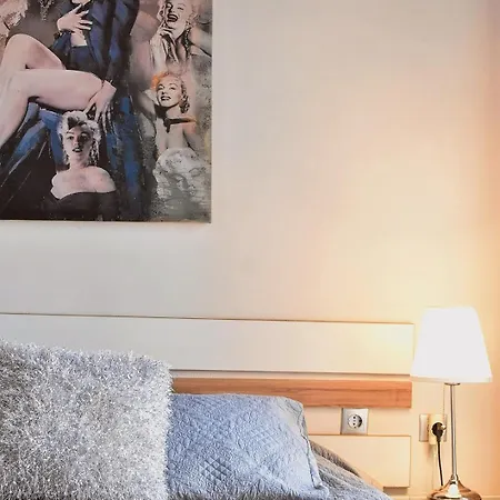 Cozy At The Old Venetian Harbor, Chania Town Appartement *